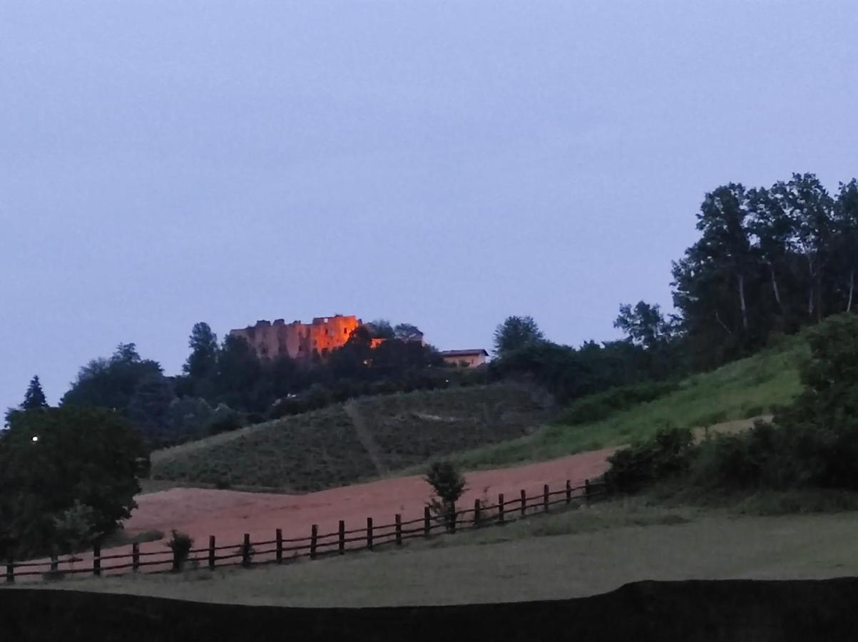 Oasi Del Monferrato - Appartamento Rosso Mombercelli Exterior foto